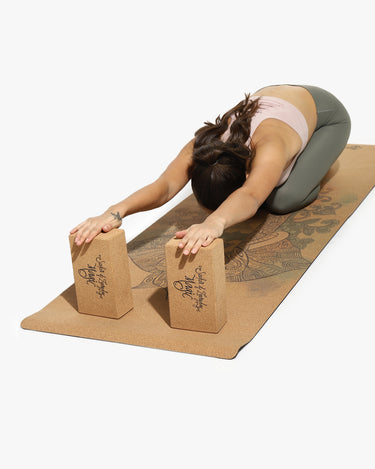 Amazon.com : JBM 2 Pack Yoga Blocks with Strap Cork Yoga Block Yoga Brick,  Heavy-duty Cork Yoga Block to Support and Deepen Poses, Lightweight (Cork &  Blue) : Sports & Outdoors